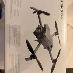 DJI 5 mini pro Fly more Combo