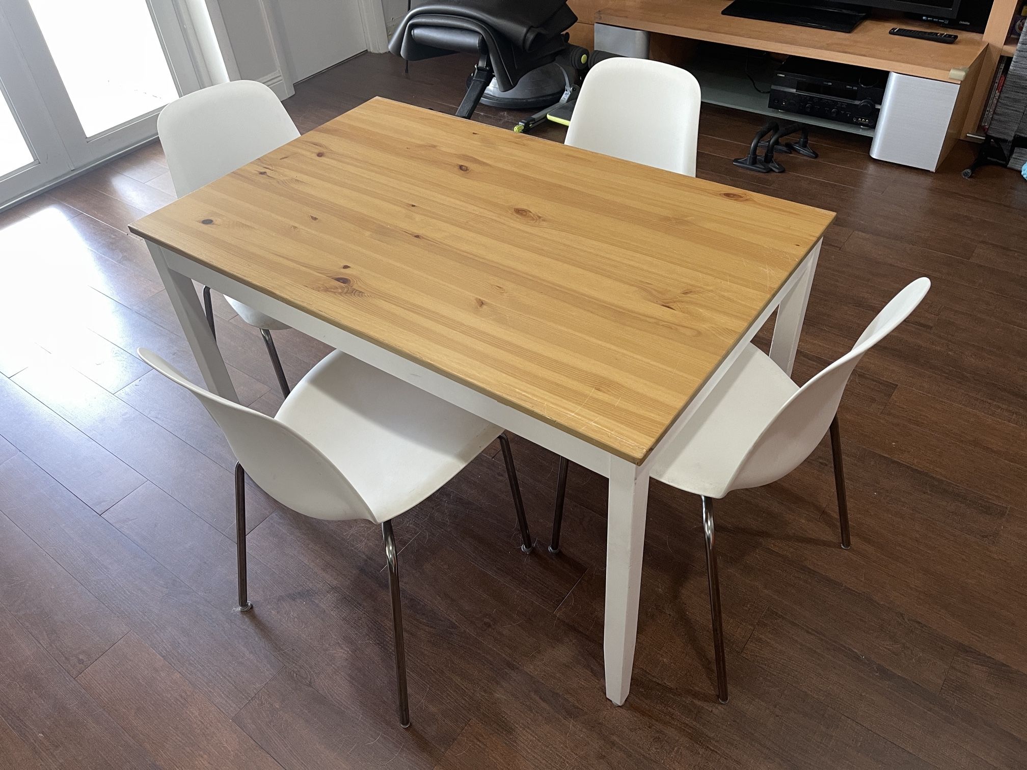 IKEA Lerman Dining Table and 4 LEIFARNE Chairs With Chrome Base