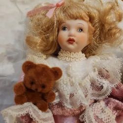 Vintage Victorian Dolls & Victorian Ornaments