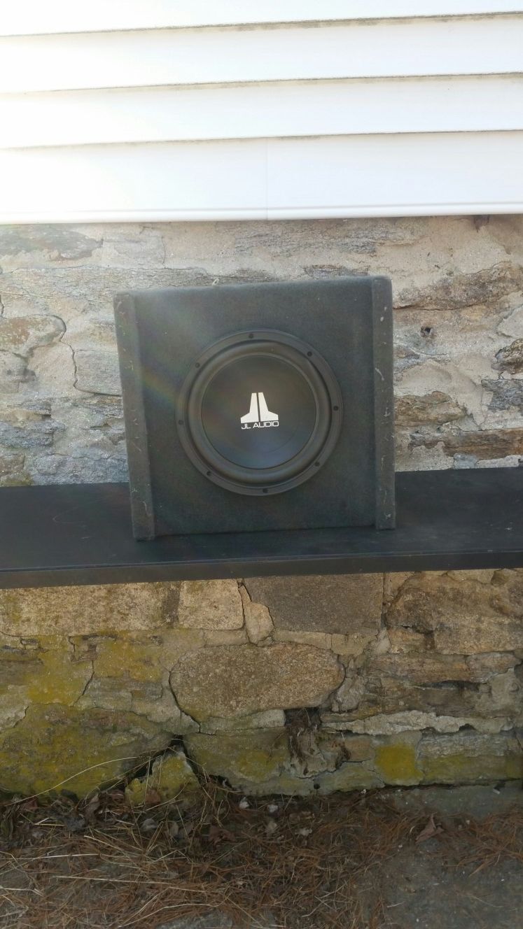 Jl,audio subwoofer