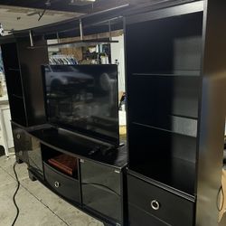 Entertainment Center / TV Stand