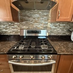 Samsung Oven And Hood