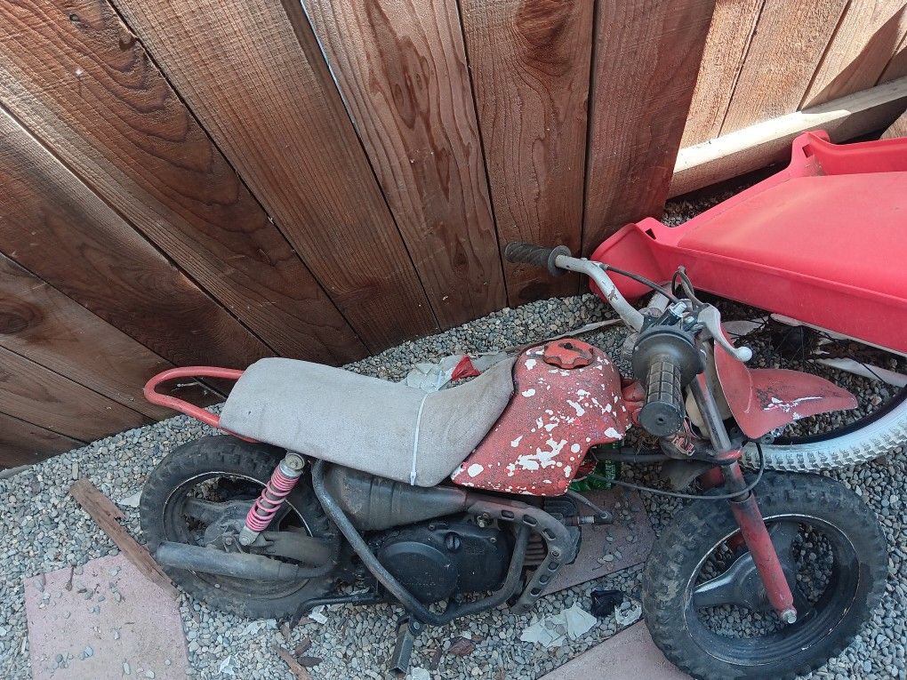 Dirt Bike 