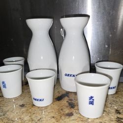 JAPANESE PORCELAIN OZEKI SAKE SET