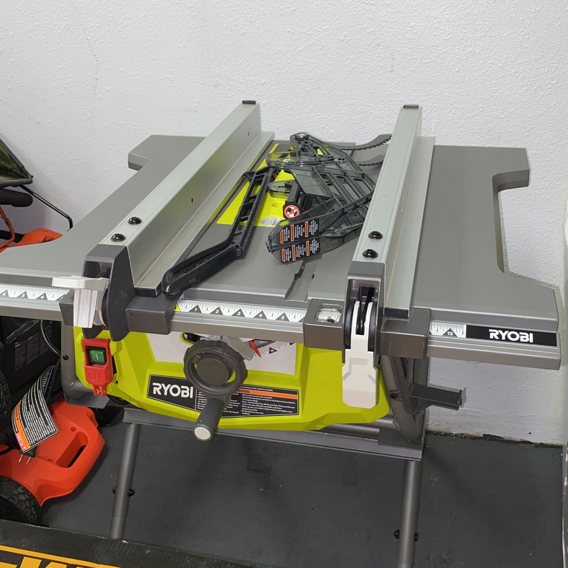 Ryobi 10 in Table Saw With Folding Stand $180
