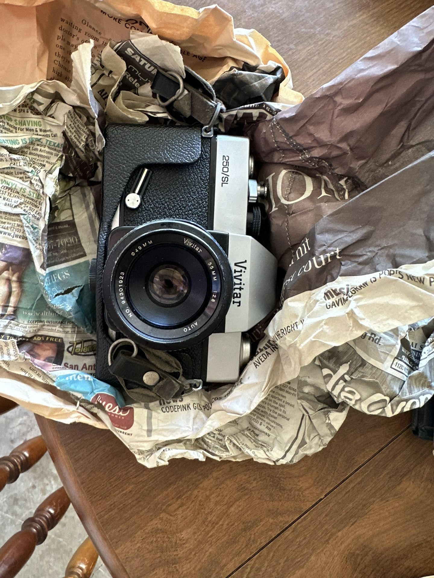 📸 Vivitar 250/SL Vintage 35mm SLR Camera – Early 1970s