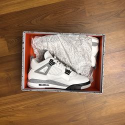 Jordan 4 retro White Cement