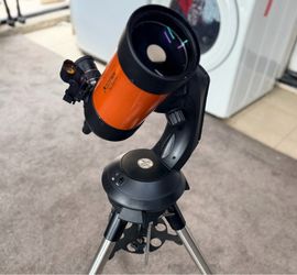 Celestron NexStar 4SE Telescope + Case & Accessories