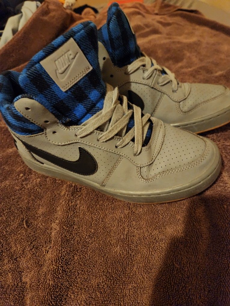 Nike Court Borough Mid Premium Plaid