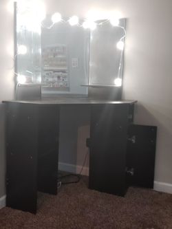Vanity set