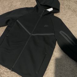 Men’S Nike Tech Fleece Windrunner Hoodie, Small, Black