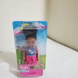 Barbie Club Chelsea Doll, 6-inch Brunette Doll with Space-Themed Graphic, GHV62