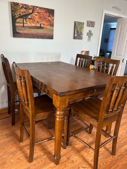 Dining room set