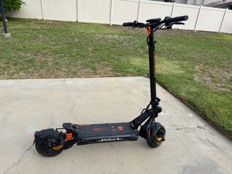 Electric scooter