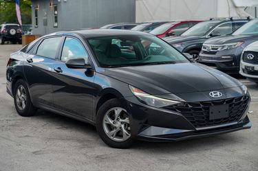 Hyundai Elantra 2023