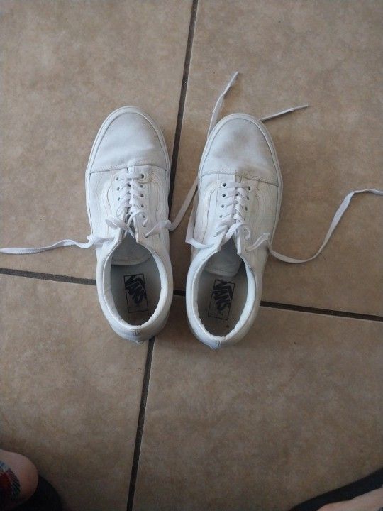 Old Skool White Vans