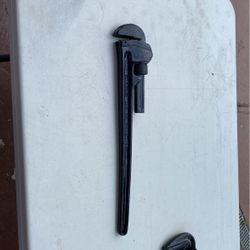 Rigid Pipe Wrench 