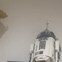 Lego R2D2 Model 