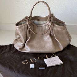 GUCCI Handbag In Rose Gold Metallic Leather 