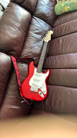 Squier Mini Stratocaster Electric Guitar - Dakota Red, Laurel Fingerboard