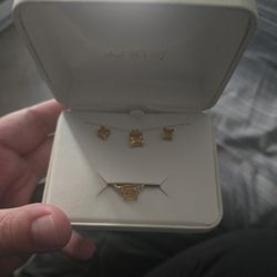 10K Ring, Necklace and Earring Set