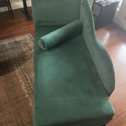 Vintage Style Chase Lounge Chair 