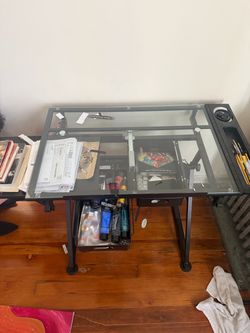 Artist Easel