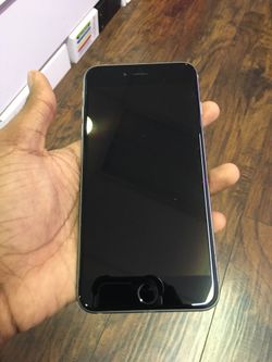 iPhone 6 Plus 64GB Factory Unlocked Excellent Condition With Free Charger