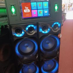 19" Touch Screen With Bluetooth And WiFi.  Extremely Powerful.  Brand New.  Free 🎤 🎤 