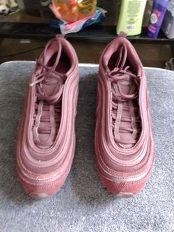 Nike Air Max 97 SE Burgundy Crush Velvet Suede Sneakers Women’s 8.5