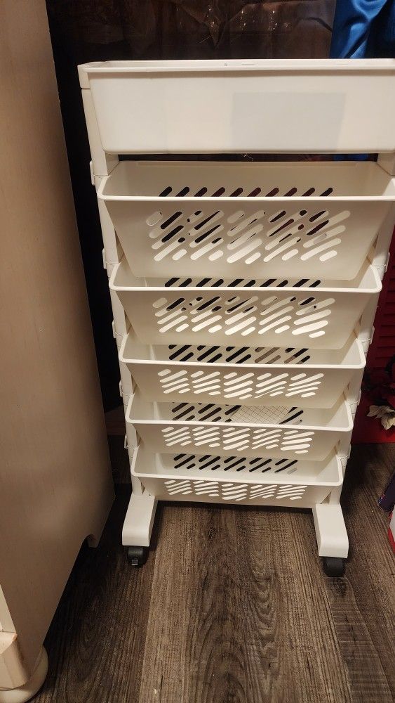 Rolling Cricut Vinyl Cart Holder