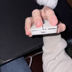 logitech Superlight 2