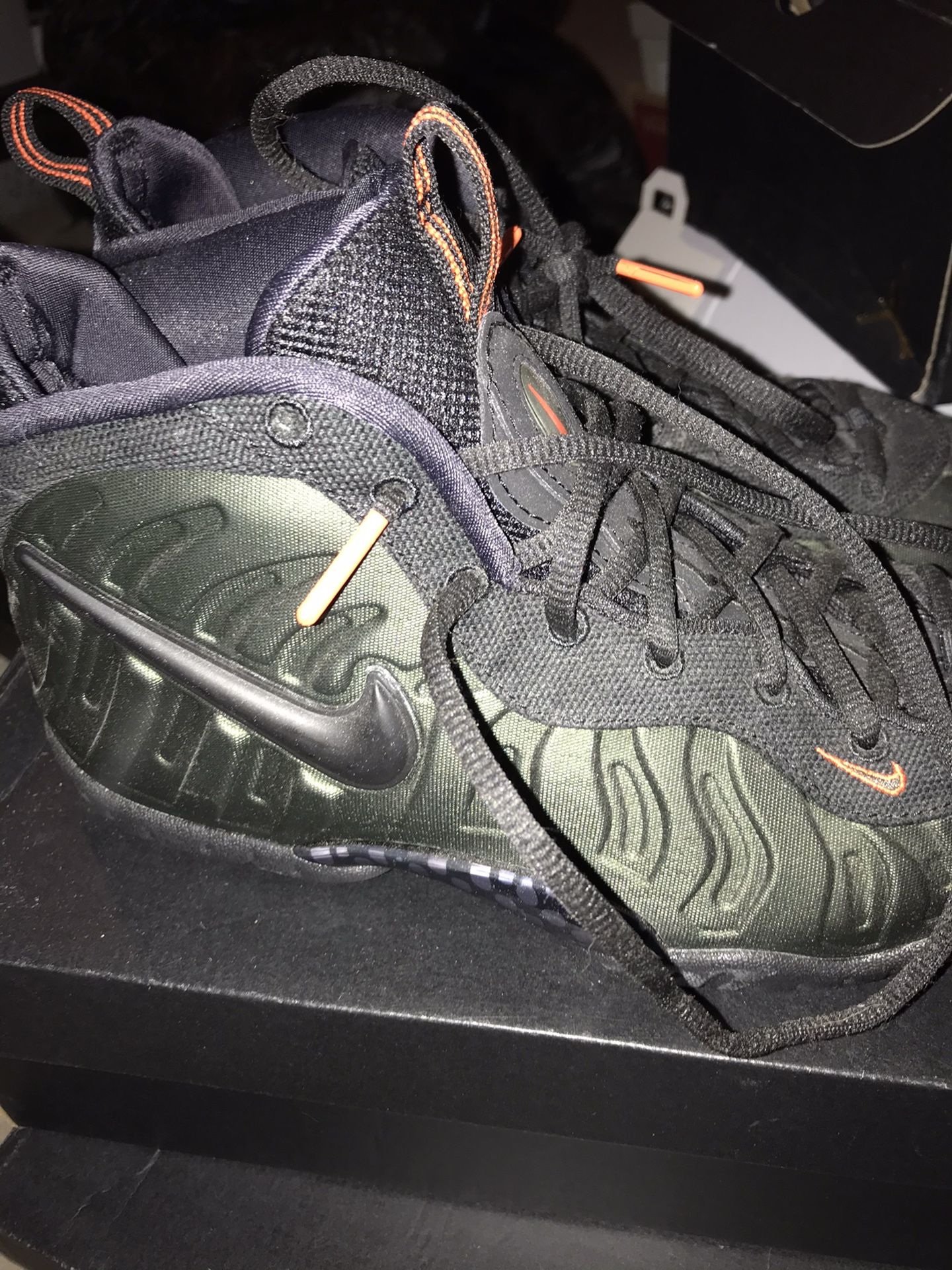 Nike boys size 7