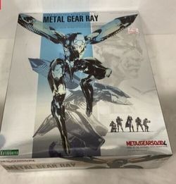 Metal gear ray (kotobukiya )