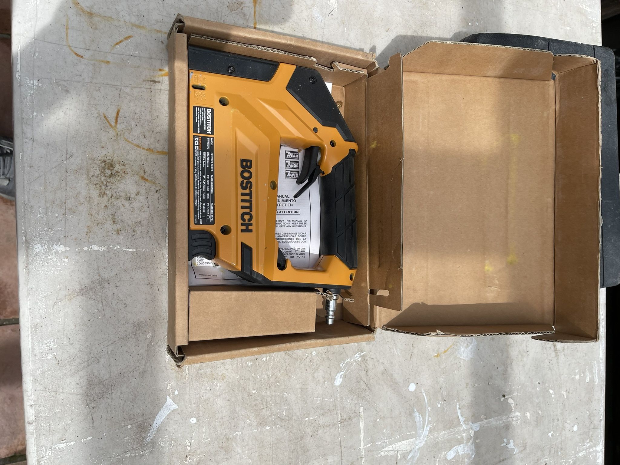 Bostitch Stapler Air