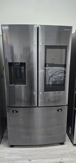 Samsung 27 cu. ft. Family Hub French Door Refrigerator