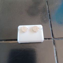 Moissanite Studs 1 Carat 