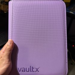 Brand New Vaultx 4 Pocket binder