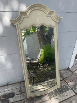 Beautiful mirror Quite heavy