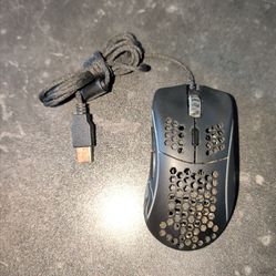 Glorious Model D Wired Ultralight Gaming Mouse - Matte Black
