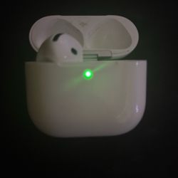 AirPods 4 (no right pod)