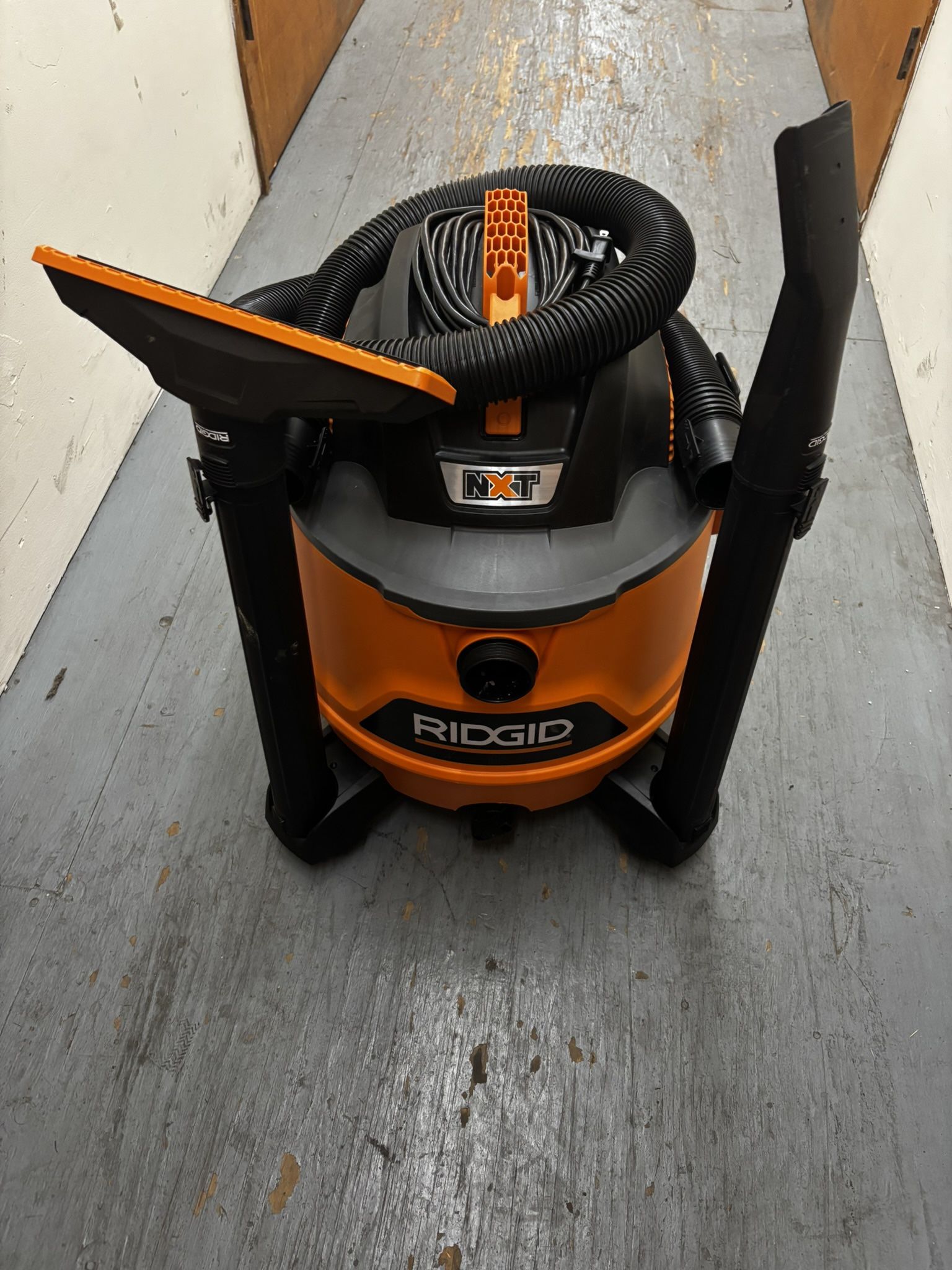 Rigid Shop Vac