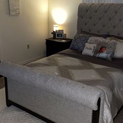 Upholstered Queen Bed Frame W/ Chest Of Drawers And End Table 