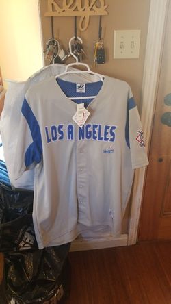 Dodgers size L jersey but fits like a XL