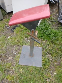 Industrial Handmade Red Leather Tattoo Armrest Welded