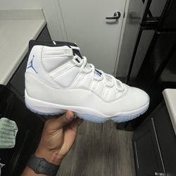 Air Jordan 11 Legend Blue/Columbia