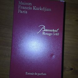 Maison Francis Kurkdjian Baccarat Rouge 540 Extrait de Parfum. 