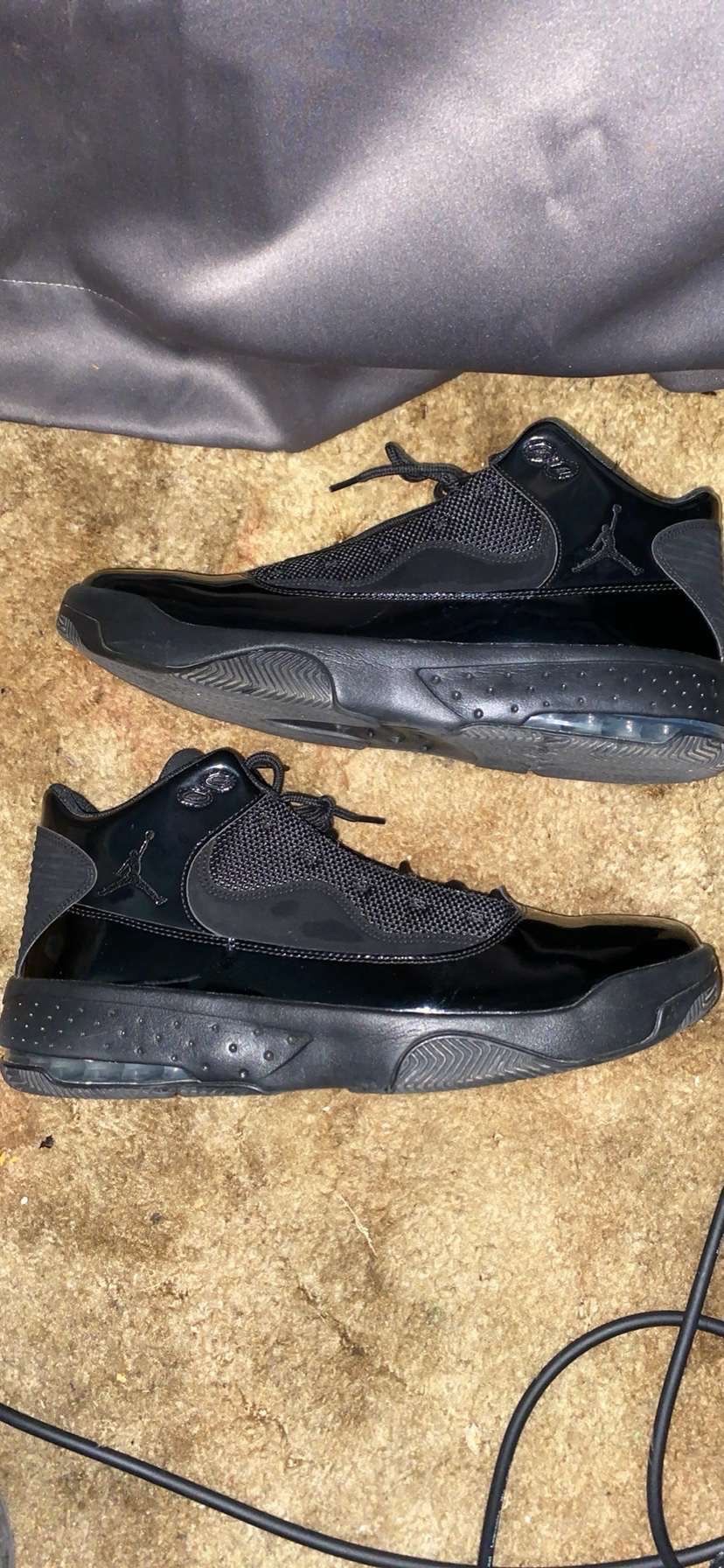 Jordan Max Aura 2’s ‘Triple Black’