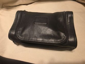 TUMI Black Leather Travel Toiletry Bag