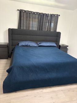 King size bed